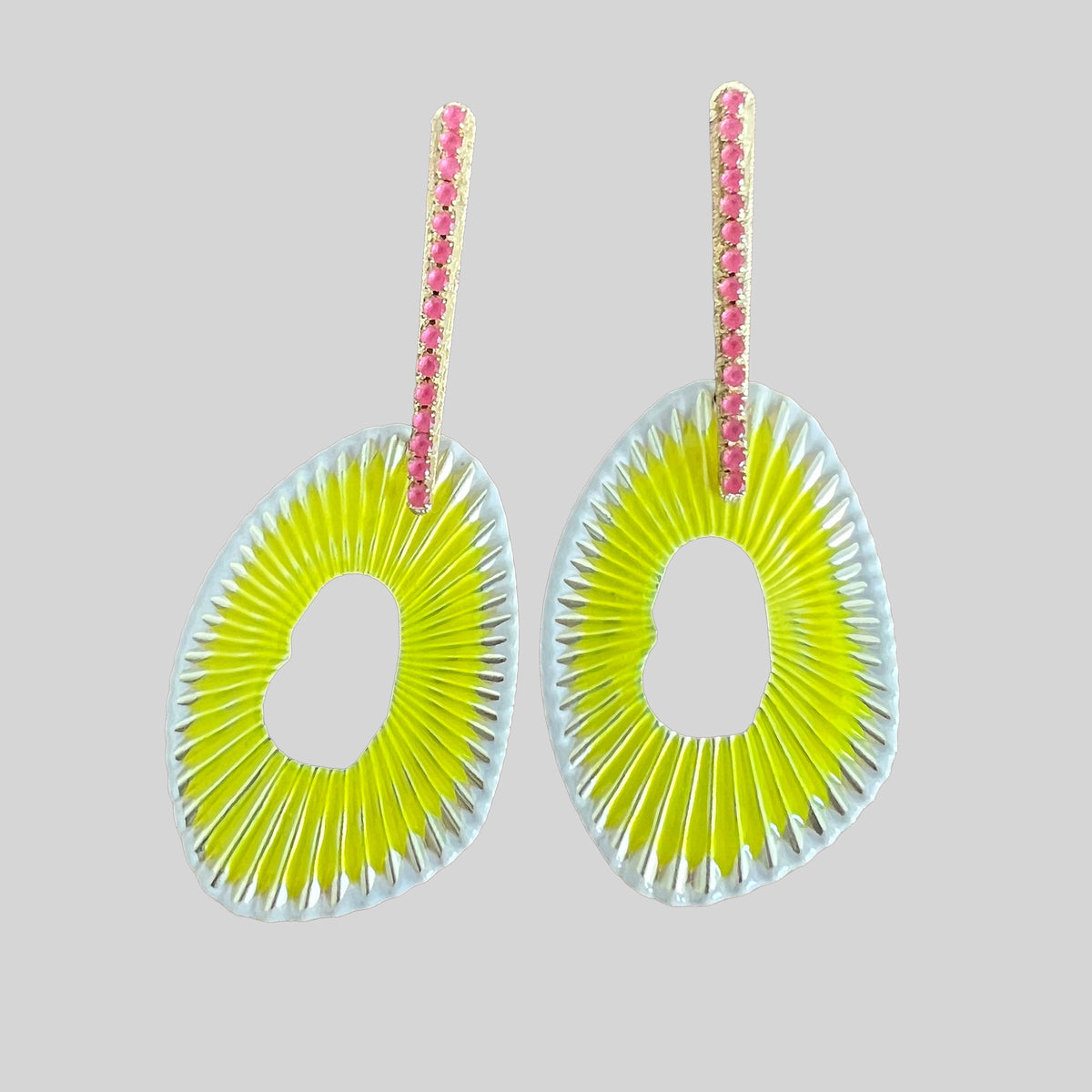 Pendientes Spectra